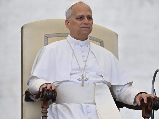 Papa, göçmenleri kabul ettiği için Lampedusa'ya teşekkür etti
