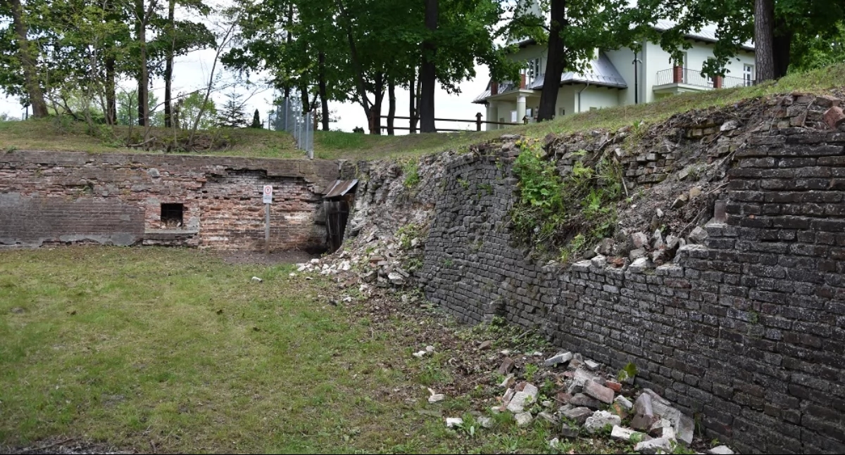They will restore the historic fortification in Sieniawa [PHOTOS]