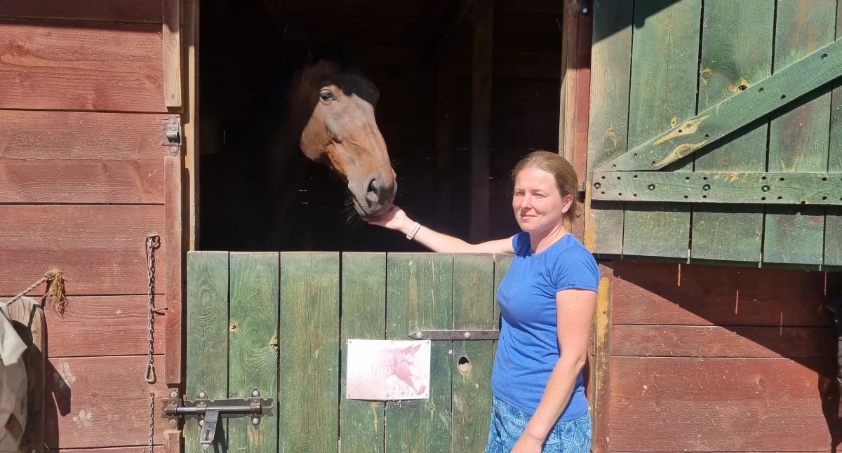 – Paarden zijn erg kwetsbaar – een interview met Marta Skrzypczyk – zoötechnicus, paardrij-instructeur, hippotherapeut en eigenaar van de paardenboerderij Ranczo Podkówka in Lipa [FOTO'S, VIDEO]