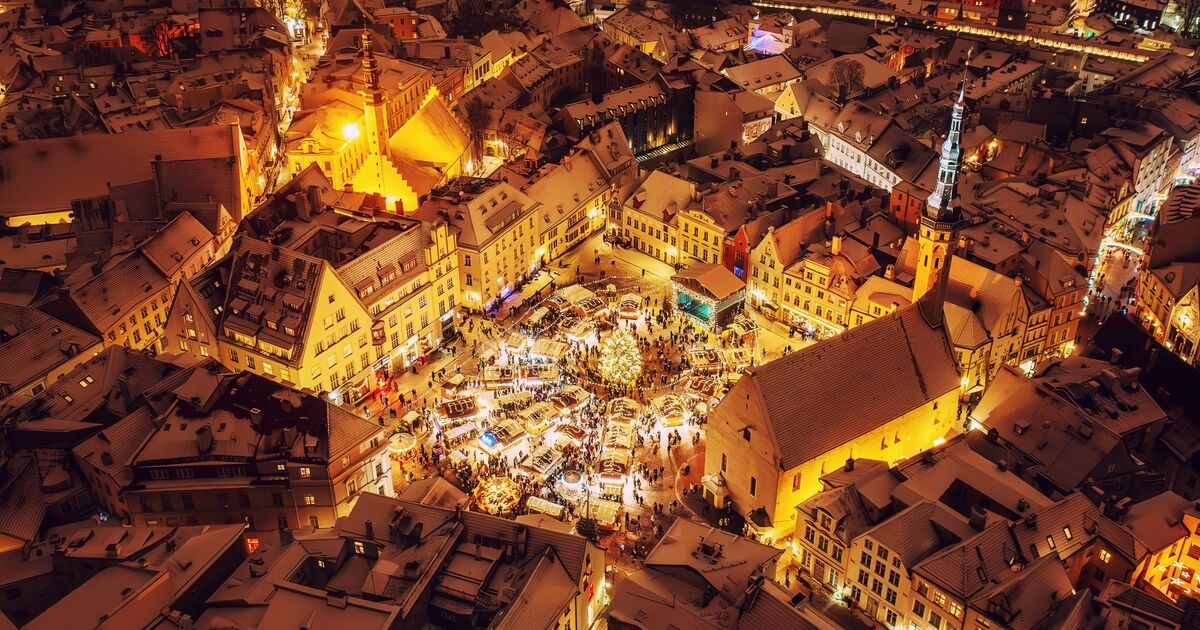 Jet2 lanceert nieuwe route naar 'middeleeuwse sprookjesstad' met besneeuwde kerstmarkt