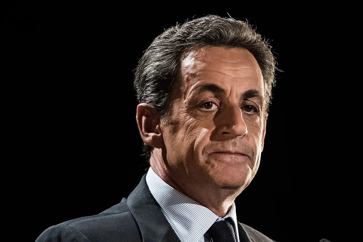 Sarkozy irá para a prisão em 21 de outubro por financiar sua campanha de 2007.