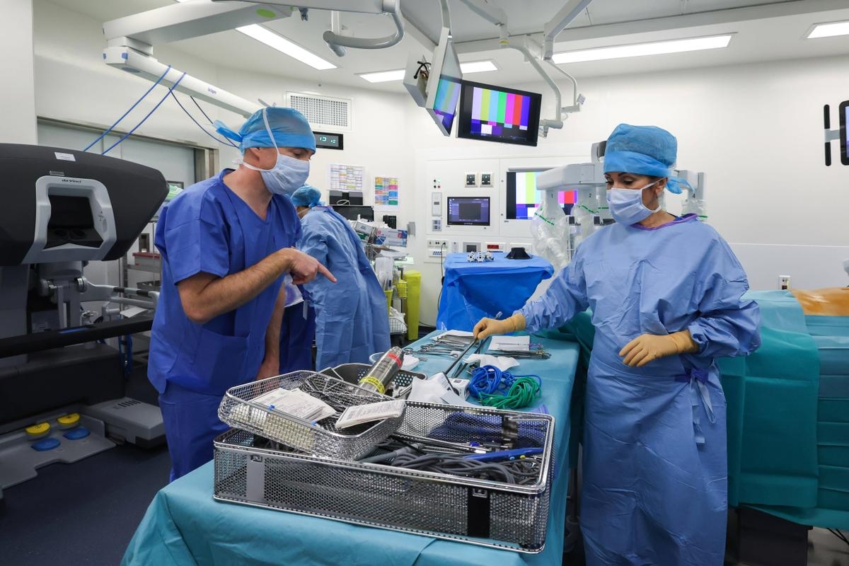 « On est très, très en colère » : 1 500 médecins libéraux prêts à faire grève et « s’exiler » à Bruxelles contre le budget de la Sécu