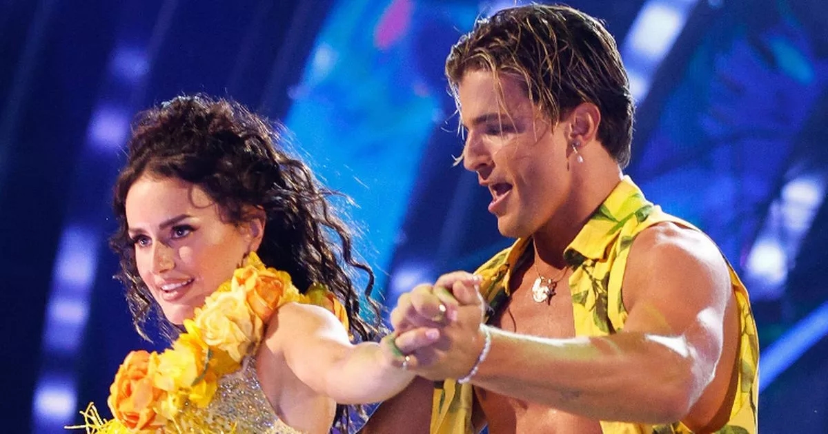 Эмбер Дэвис из Strictly отвечает резким критикам, раскрывая масштаб негативной реакции