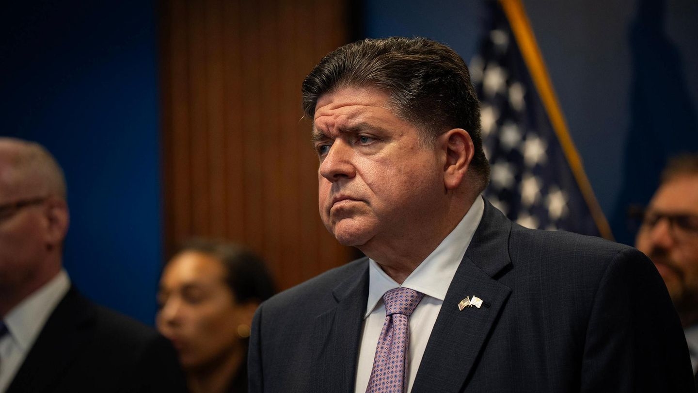 Confrontatie in Chicago: Democraten hebben een nieuwe favoriet tegen Donald Trump | Capital+