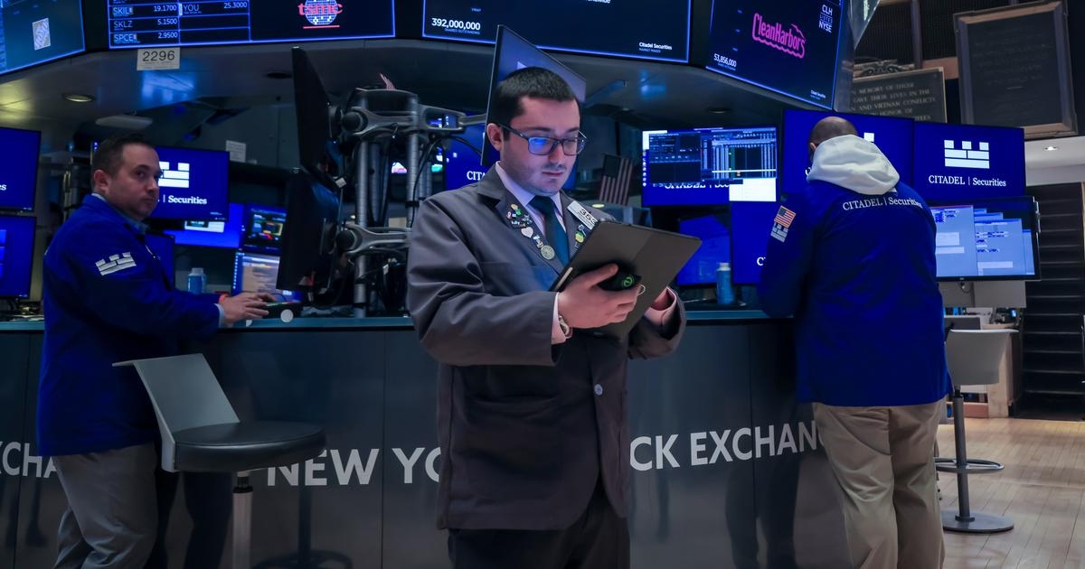 Um desfecho misto para uma semana de baixa em Wall Street.