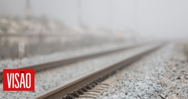 Şu anda 5 saat süren Lizbon-Madrid demiryolu bağlantısının 2030 yılında tamamlanması planlanıyor.