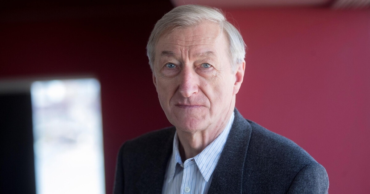 Los relatos nítidos de Barnes que deambulan por el gran abismo