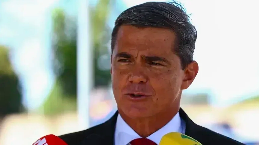 Generaal gearresteerd voor het plannen van een aanval, vraagt toestemming om ENEM-examen af te leggen.