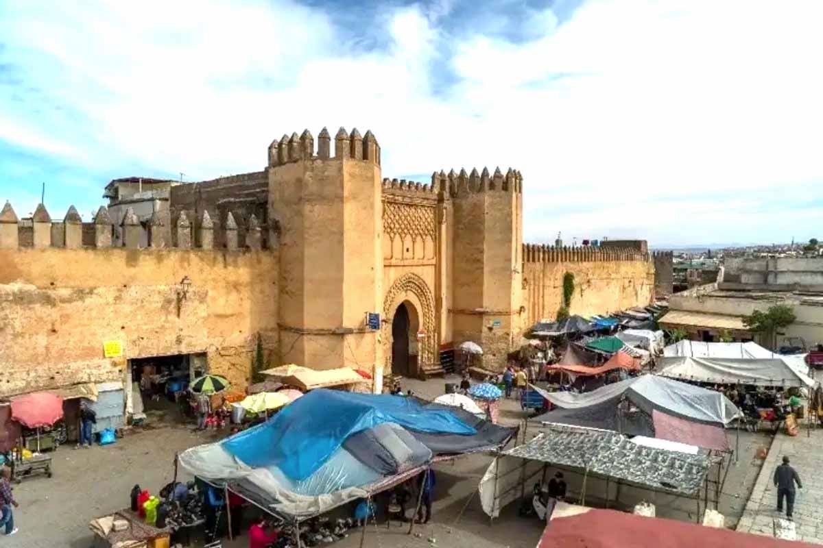 Google Haritalar, Fas'taki Batı Sahra sınırını siliyor