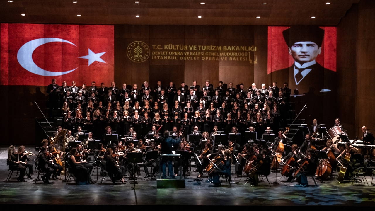 La fête de la République est célébrée avec de l'art !