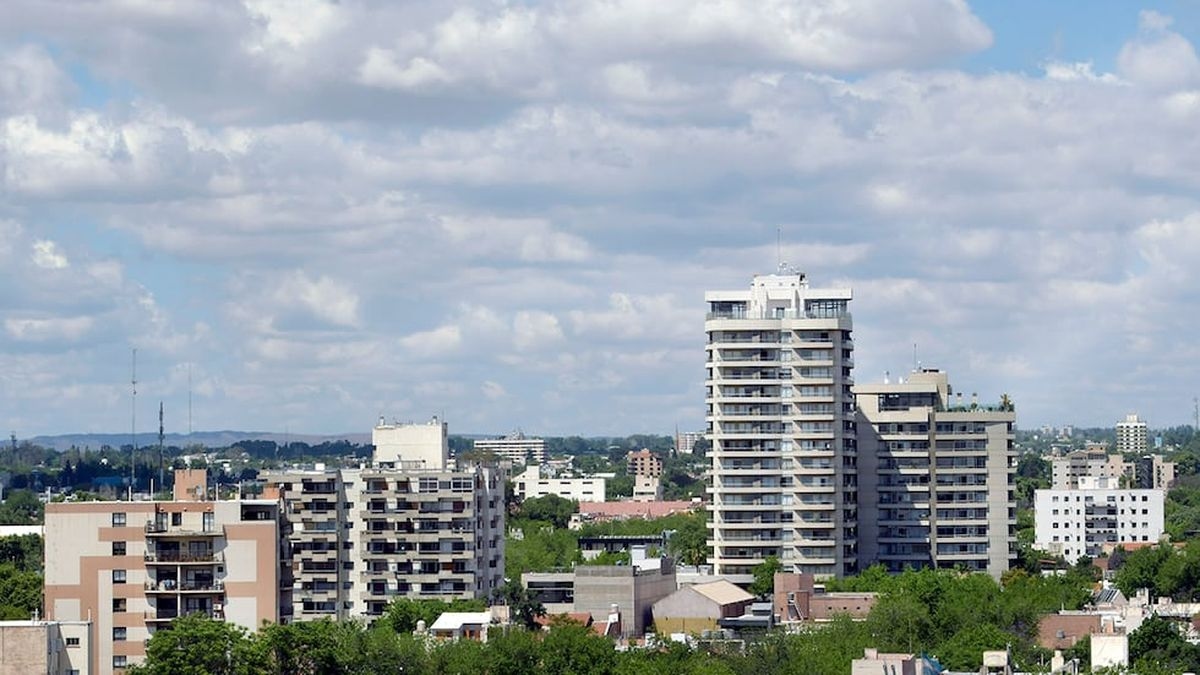 Ciel partiellement nuageux avec averses isolées en soirée : voici les prévisions météo pour ce samedi à Mendoza.