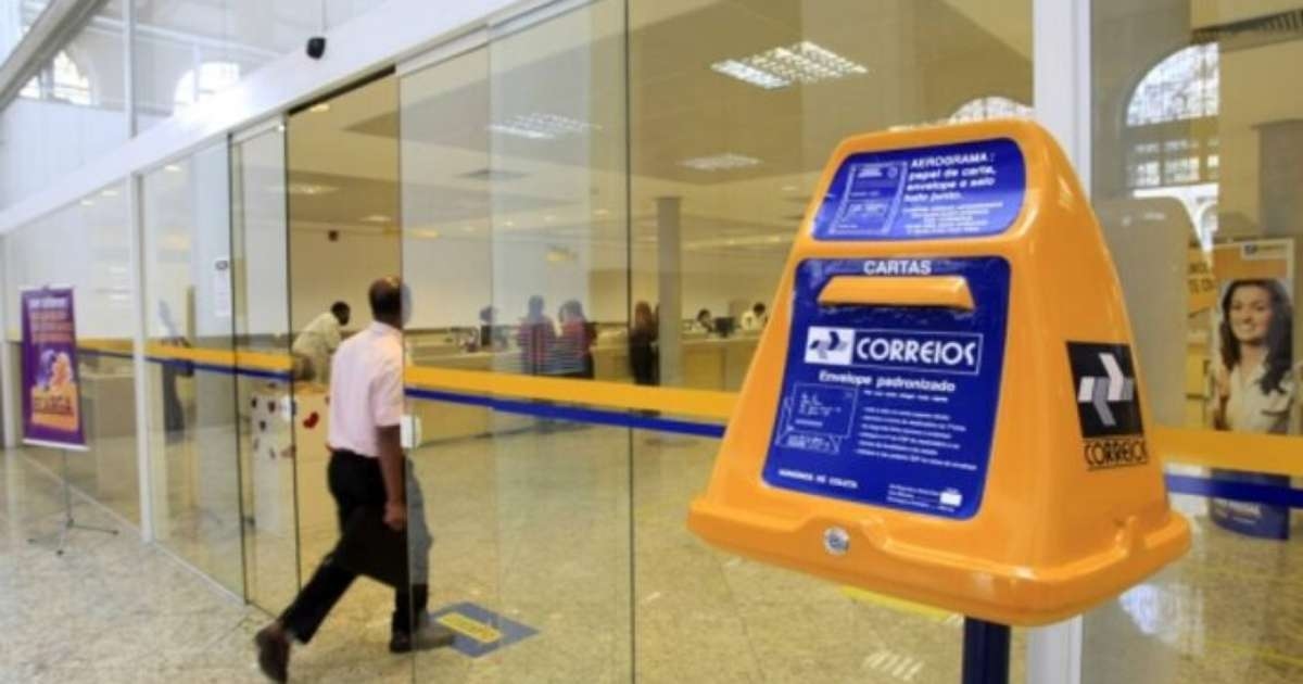 Affrontando una crisi finanziaria e sotto una nuova gestione, il servizio postale brasiliano (Correios) sta sostituendo tre dei suoi sei direttori: scopri chi sono.