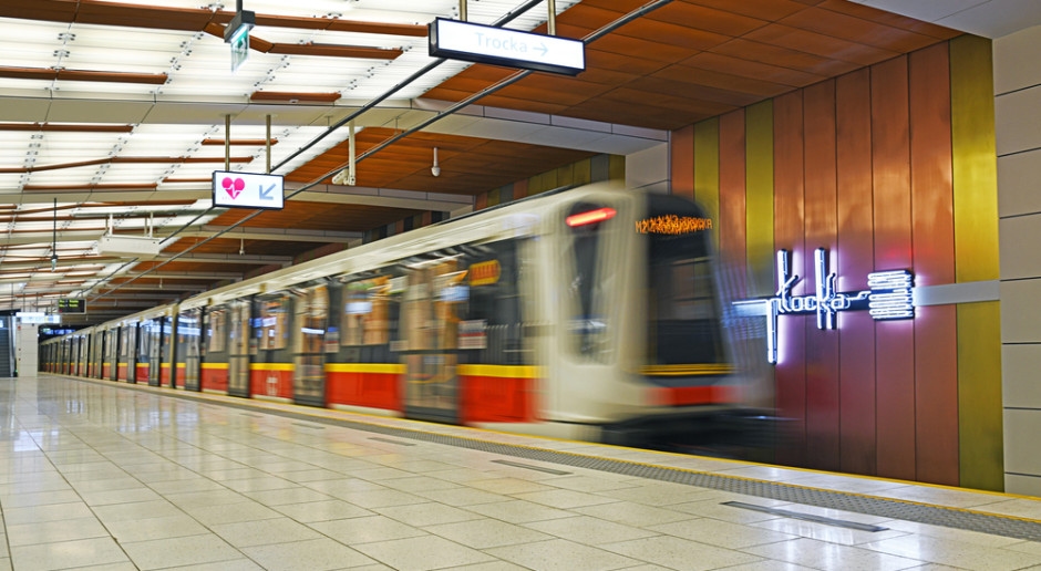 3 Milliarden aus dem Staatshaushalt über 8 Jahre. Wird es Änderungen am Programm für Warschau geben?