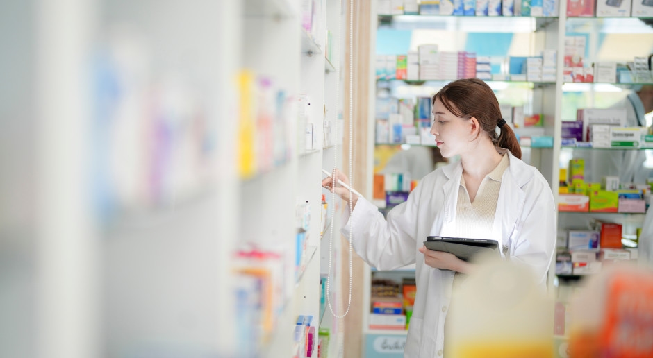 In die Apotheke nicht nur für Medikamente – wie nehmen Europäer Apotheker wahr?