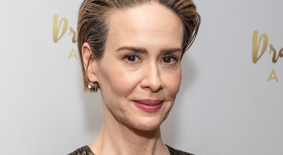 Sarah Paulson, tarihin en zalim kadınlarından birini canlandırıyor.