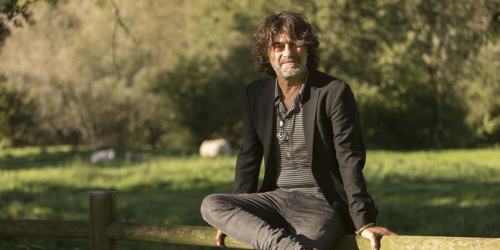 Quique González: "Music doesn't mobilize people like it did in the 60s"