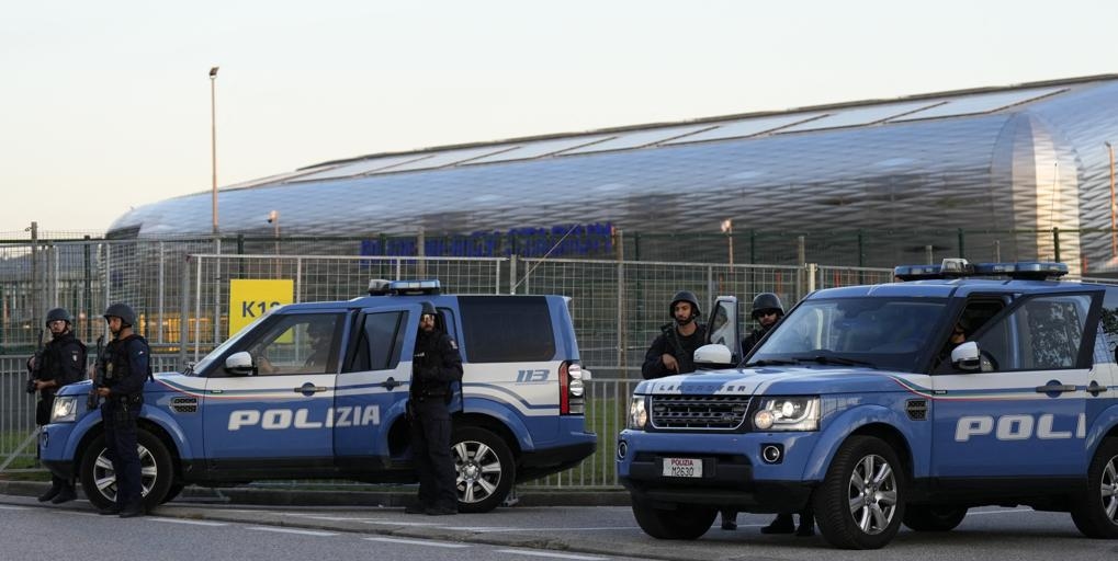 Tragedia we Włoszech: Trzech braci spowodowało eksplozję podczas eksmisji, w wyniku której zginęło trzech policjantów.