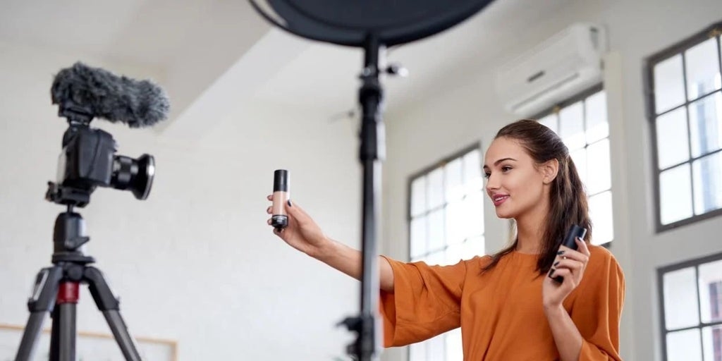 ¿Copias? ¿Proteges a los niños? Las preguntas del examen que mide la toxicidad de los 'influencers'