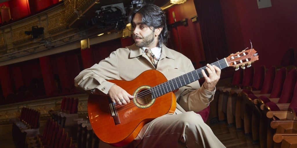Yerai Cortés: "The greatest gift is that flamenco artists, non-Roma, gypsies, and modern people listen to me."
