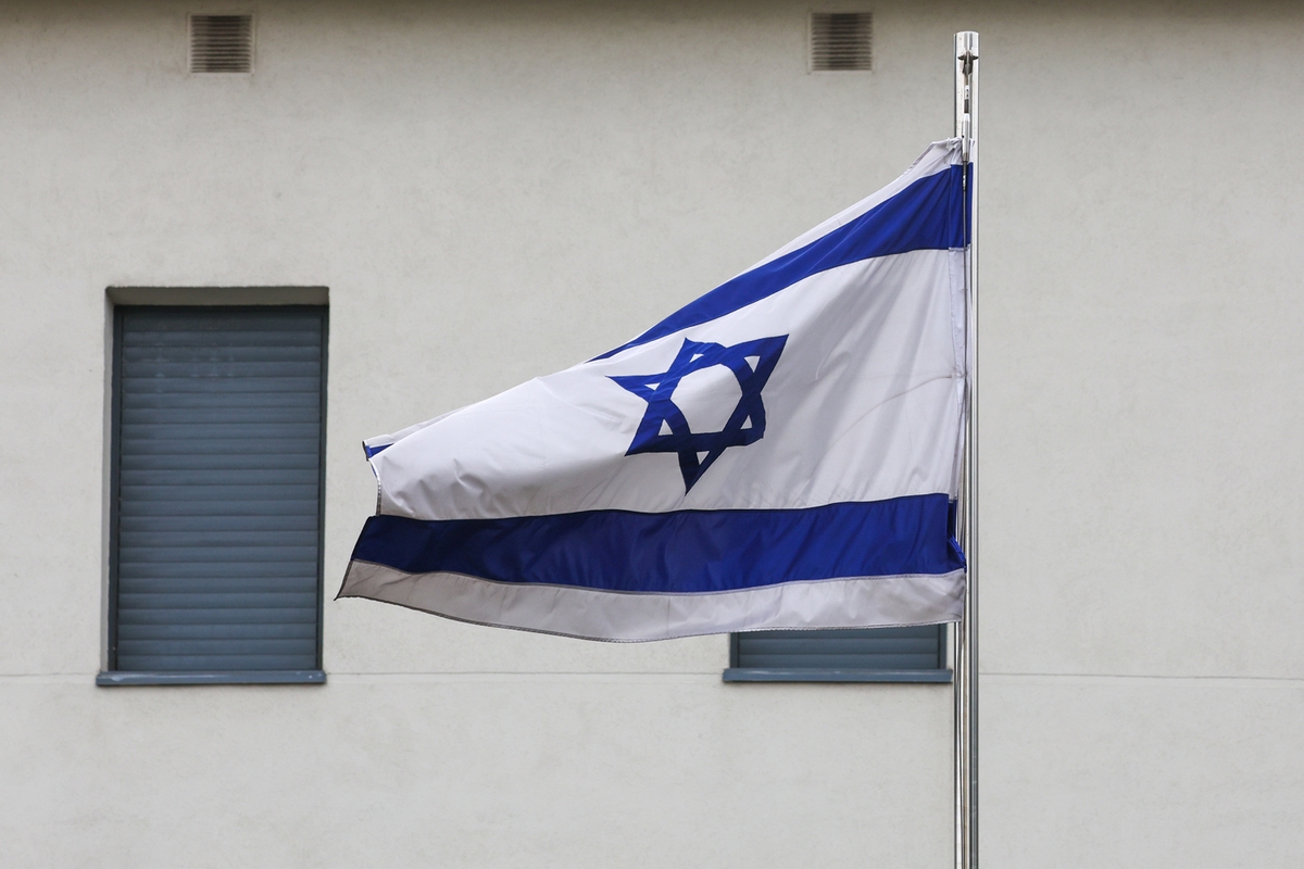 Bijna tweeduizend Palestijnen stapten in bussen in Israëlische gevangenissen.