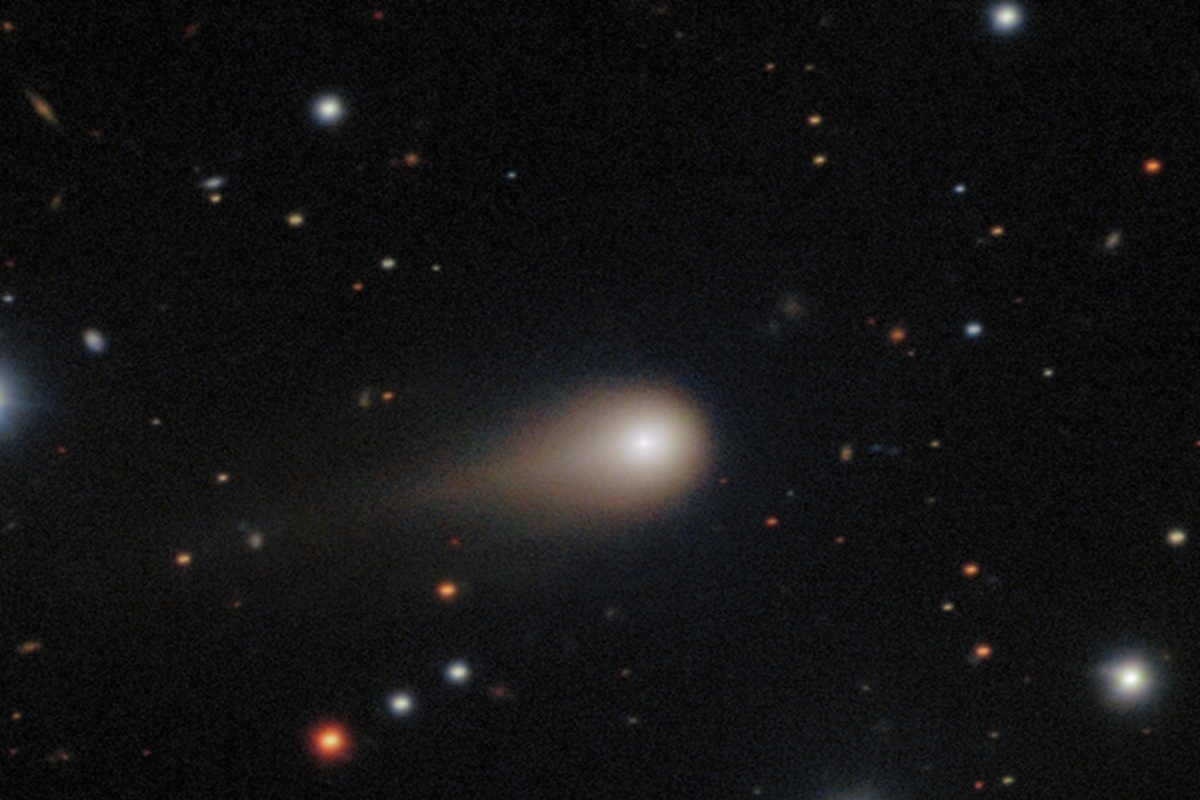 The 3I/ATLAS spacecraft emitted strange jets as it approached the Sun.