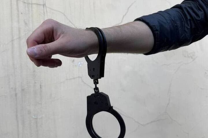 NBC: Cúmplice de Epstein, Maxwell, está feliz por estar em sua nova prisão.