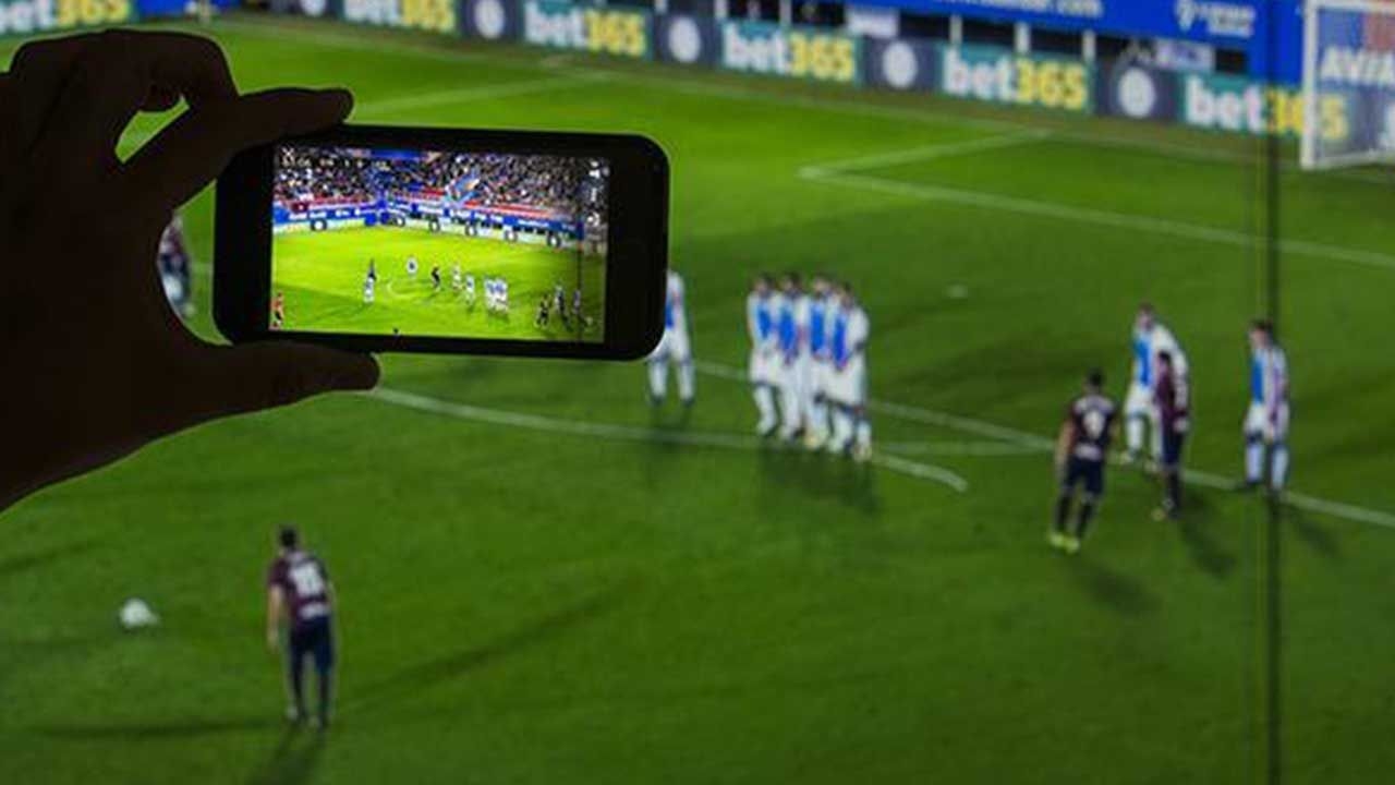 Breaking decision from the Constitutional Court regarding illegal internet broadcasts
