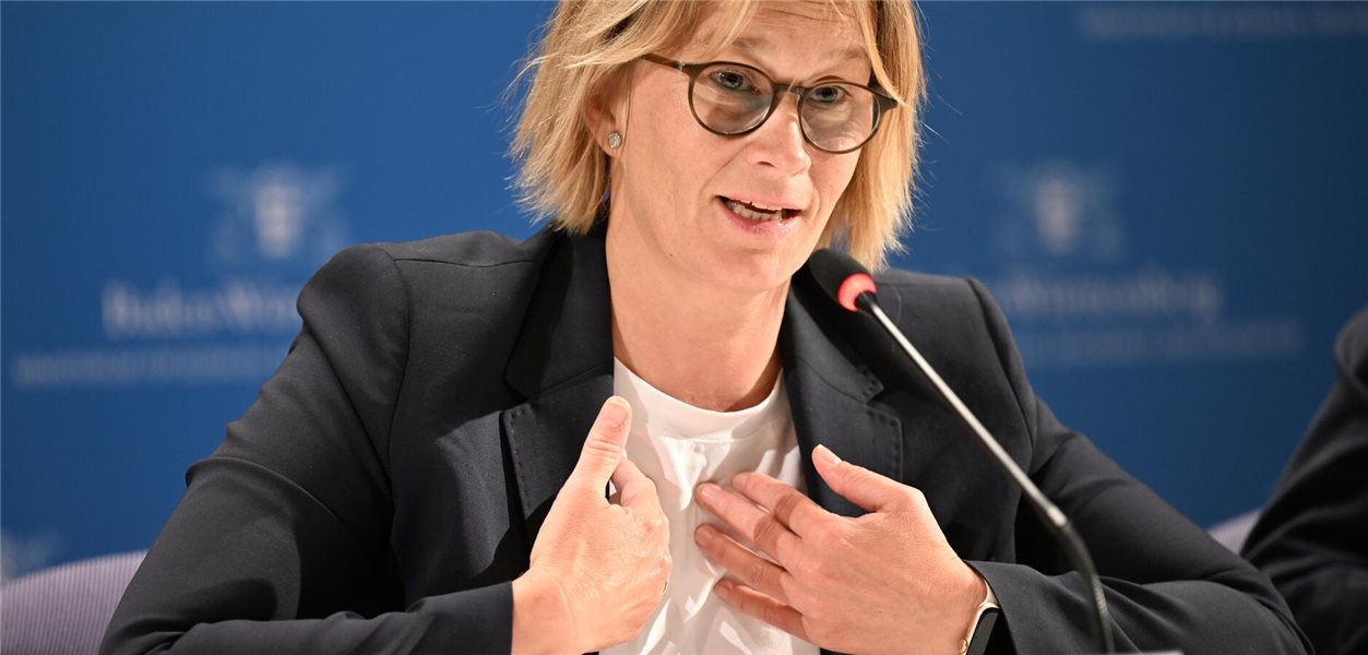 Senator Hamburga ds. społecznych, Schlotzhauer: Rozszerzenie uprawnień w zakresie opieki pielęgniarskiej to dobry pierwszy krok