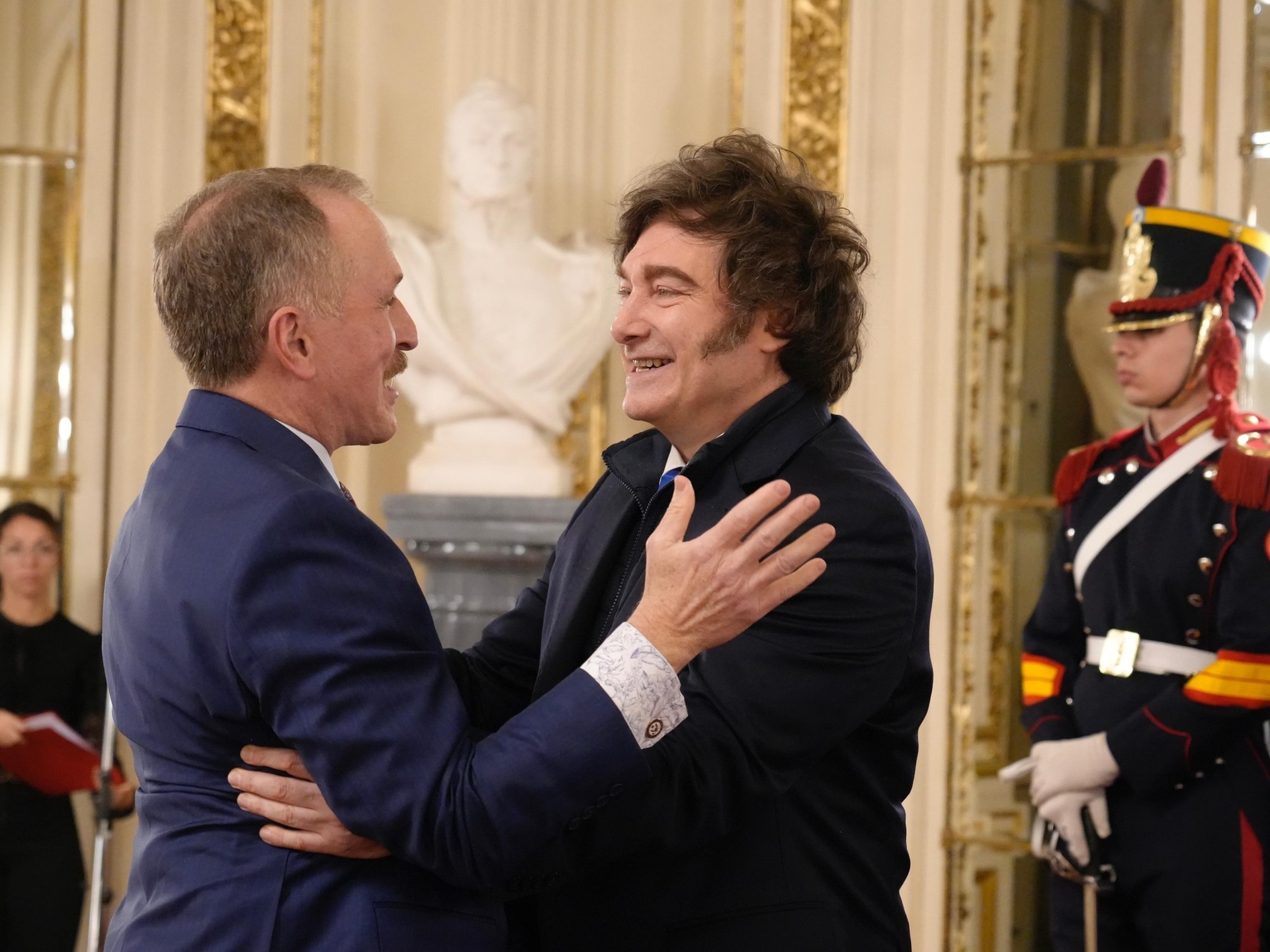 „Wyznajemy zasady i wartości, które nie podlegają negocjacjom” – powiedział ambasador Trumpa po wręczeniu listów uwierzytelniających Milei.