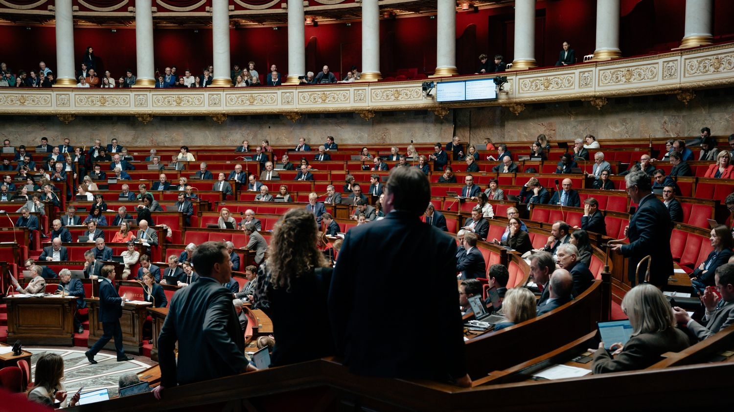 Отклонение налога Цуцмана, поправки к налогу на недвижимость, бюджет социального обеспечения отклонен комитетом... Взгляд в прошлое на волнующий вечер в Национальной ассамблее