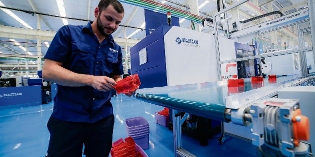 México perde empresas e gera menos empregos