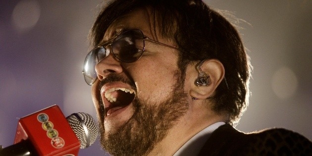 Aleks Syntek meldt zich bij revalidatiekliniek na bekentenis van persoonlijke crisis