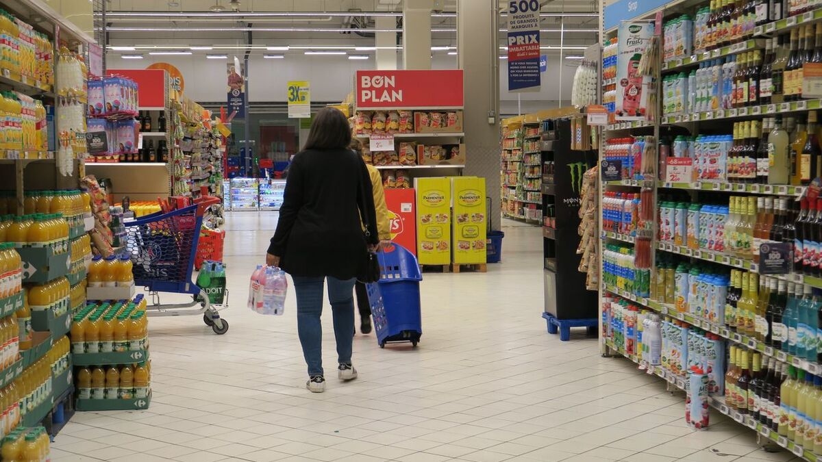 « C’est un vrai fléau contre la jeunesse » : l’Assemblée adopte une taxe sur les boissons énergisantes alcoolisées