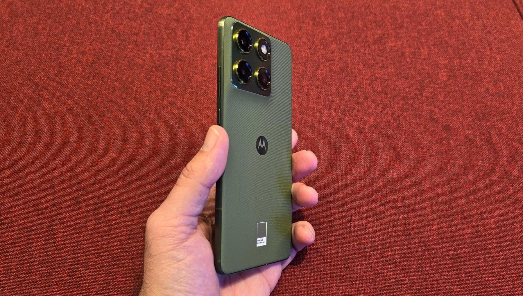 Motorola volgt Apple en Samsung: de Edge 70 is de nieuwe ultradunne smartphone